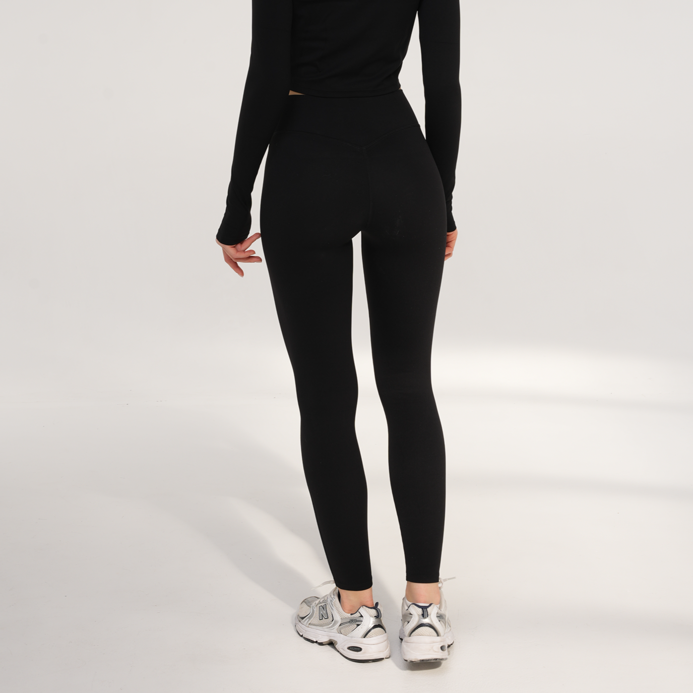 High-waisted Leggings – Leggings, premium Italian fabric | TVOE Swim — photo 4